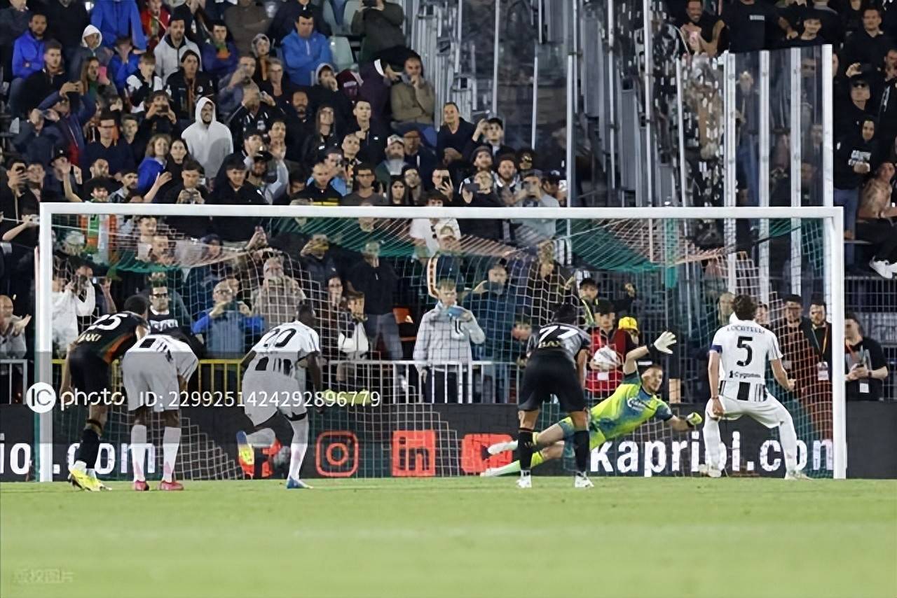 尤文图斯负隅顽抗,成功晋级欧冠八强 尤文图斯负隅顽抗,成功晋级欧冠八强