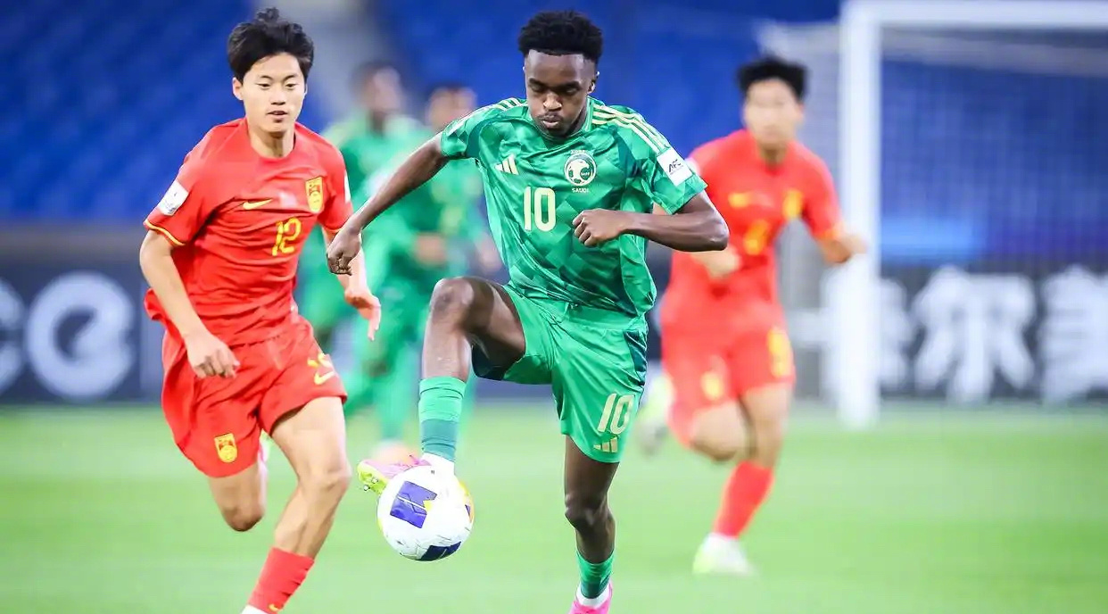 开云体育APP下载-精彩战胜对手，中国队锋利射门