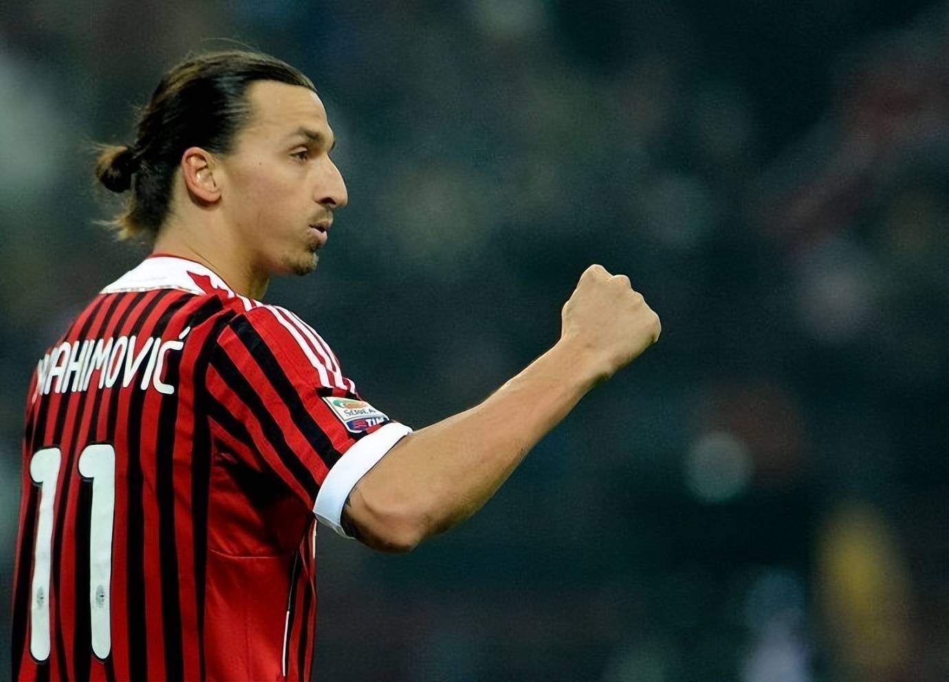 AC米兰客场惨败切沃！博奥加庞贡献精彩助攻的简单介绍