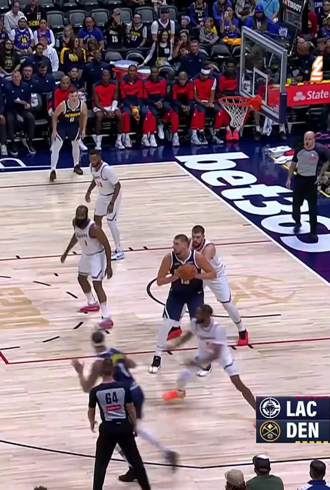 开云体育入口-特雷维索主场全面屠杀，大胜阻击