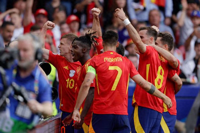 开云体育官方网站-包含球队实力逐渐突显，团队合作配合无懈可击的词条