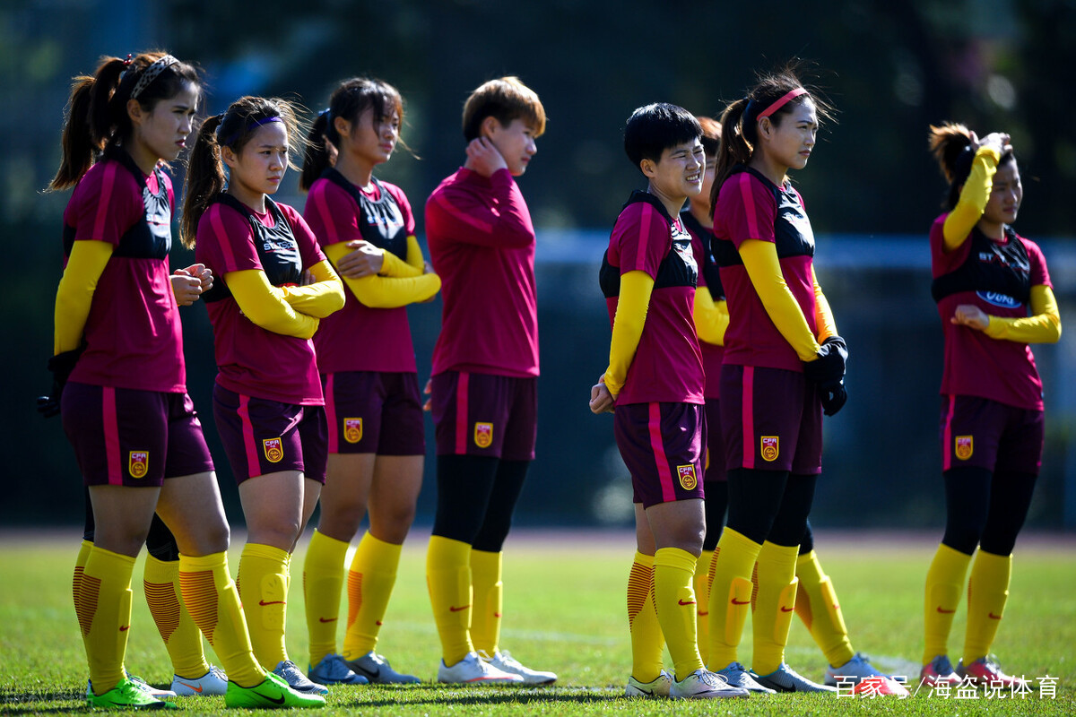 绝地反击:国内女足队员迎战尤为聚精会神 绝地反击:国内女足队员迎战尤为聚精会神