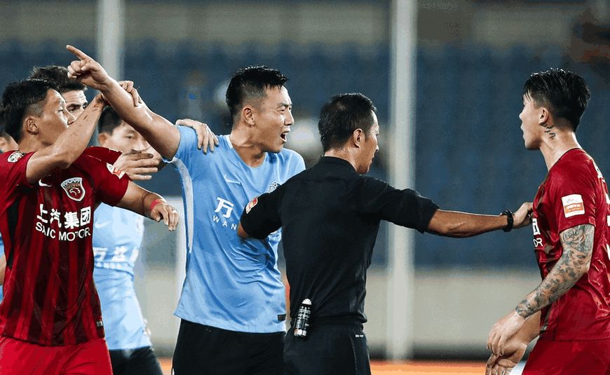 开云平台-辽宁宏运备战重要比赛，全队备战积极态度