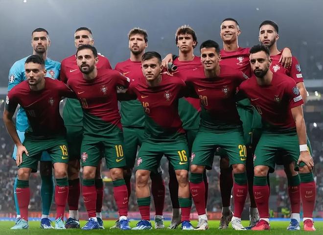 欧预赛：强队强势崛起，竞逐胜利路途漫长