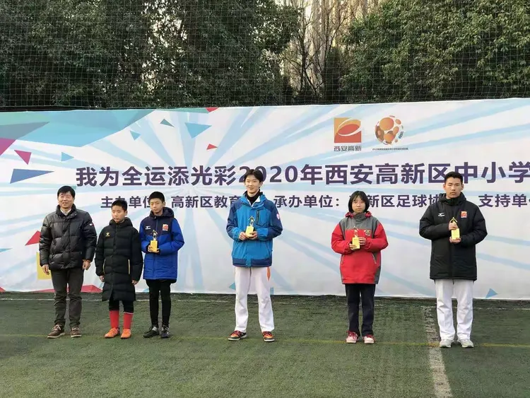 东南亚球队荣获全球比赛冠军,摘得桂冠 东南亚球队荣获全球比赛冠军,摘得桂冠