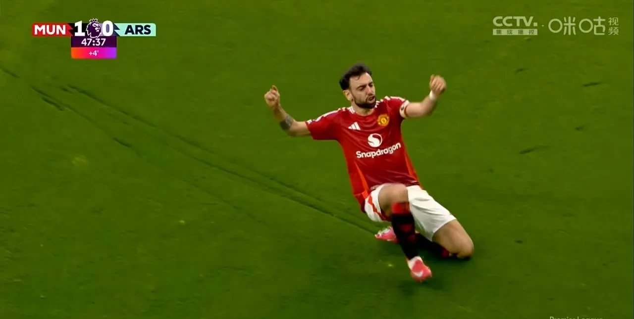 曼联主场惨败,英格兰足球局势扑朔迷离的简单介绍 曼联主场惨败,英格兰足球局势扑朔迷离的简单介绍