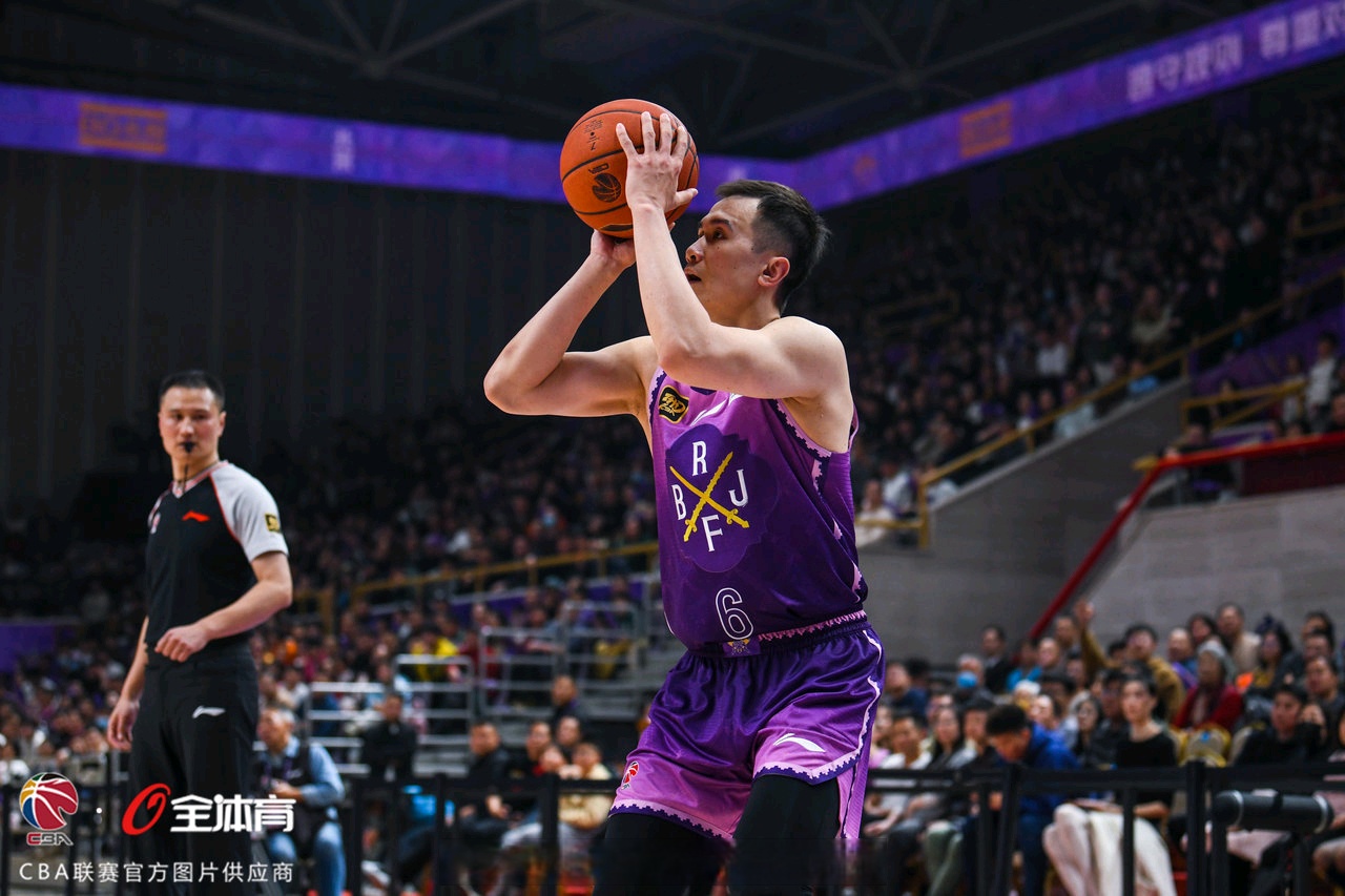 恩斯特哈利迎来一场胜利，球队实现改写历史的简单介绍