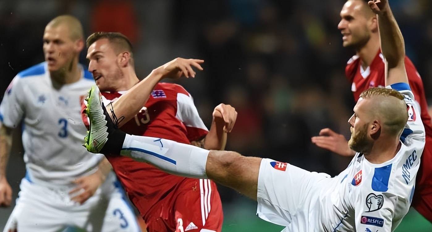 荷兰战平土耳其，实现小组领跑含金量