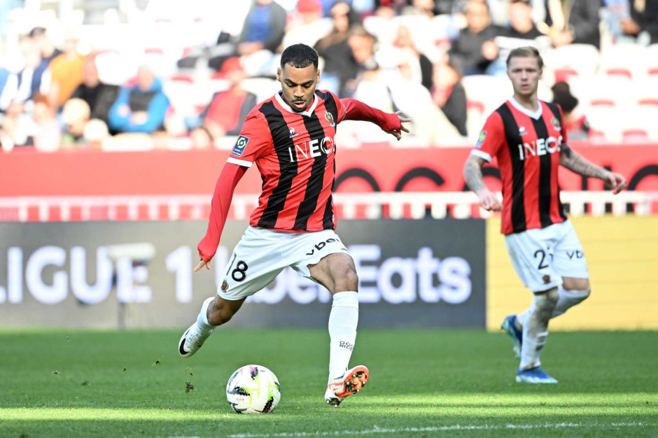 开云体育中国-南特惊险获胜，球队士气大增