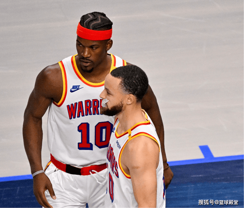 勇士客场大胜黄蜂,城门失火后依然胜利 勇士客场大胜黄蜂,城门失火后依然胜利