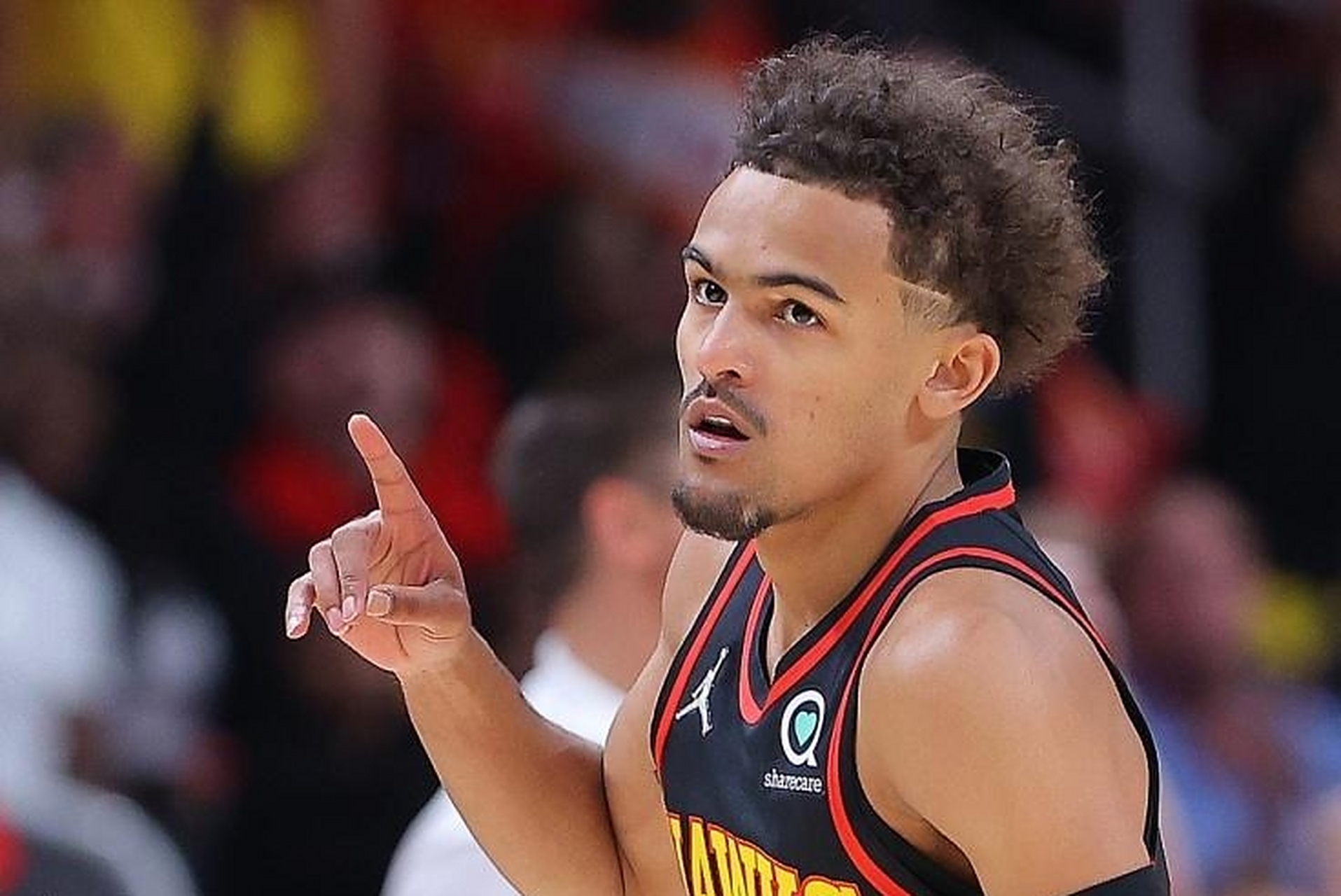 开云体育平台APP-包含活塞主场负于老鹰，海沃德30分的词条