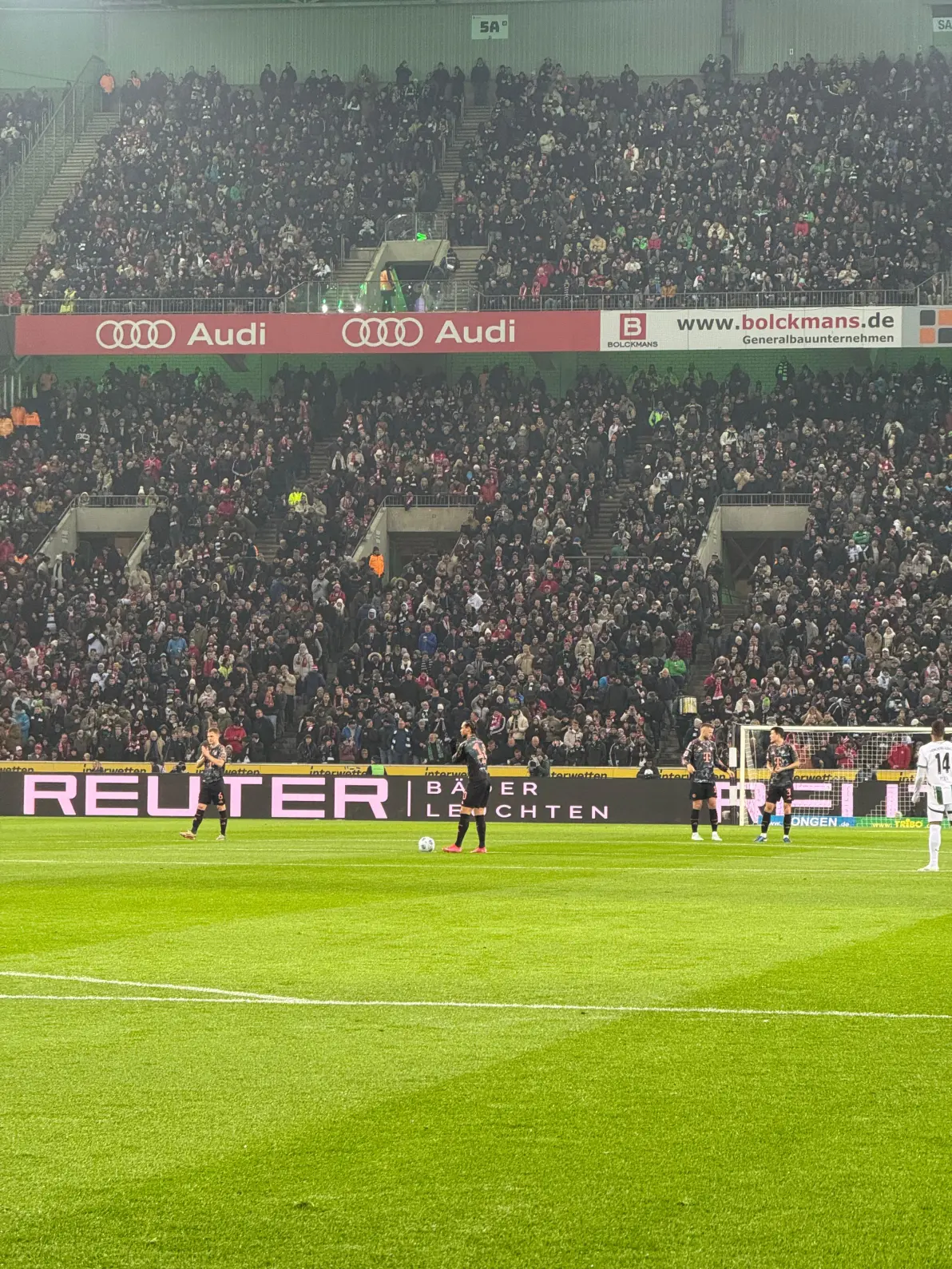 开云体育app-拜仁慕尼黑轻松获胜！血洗门兴格拉德巴赫，德甲霸主再现威风