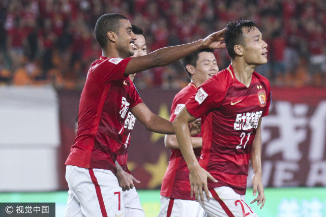 恒大遭狂扫门前困局0-3不敌泰达提前降级! 恒大遭狂扫门前困局0-3不敌泰达提前降级!