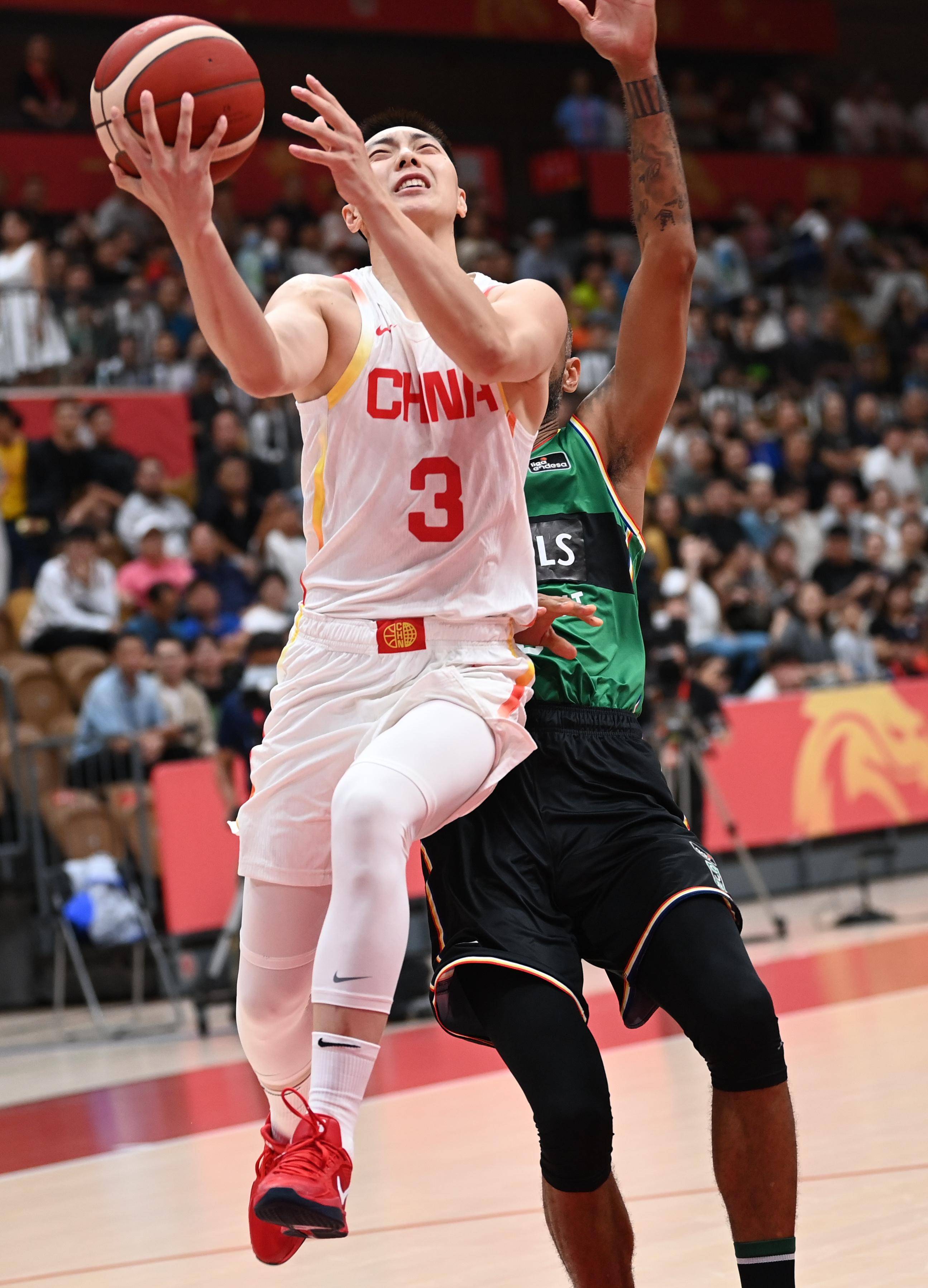 亚运会:中国小尤文队以4-0战胜马来西亚,跻身八强 亚运会:中国小尤文队以4-0战胜马来西亚,跻身八强