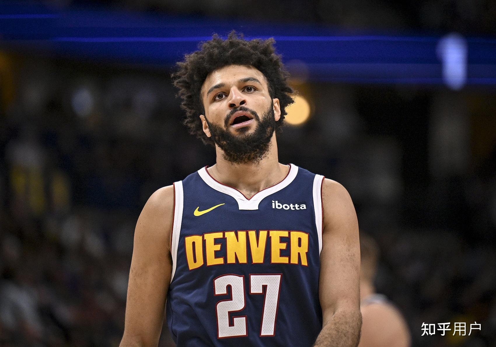 雄鹿胜掘金：米德尔顿舞刀弄枪