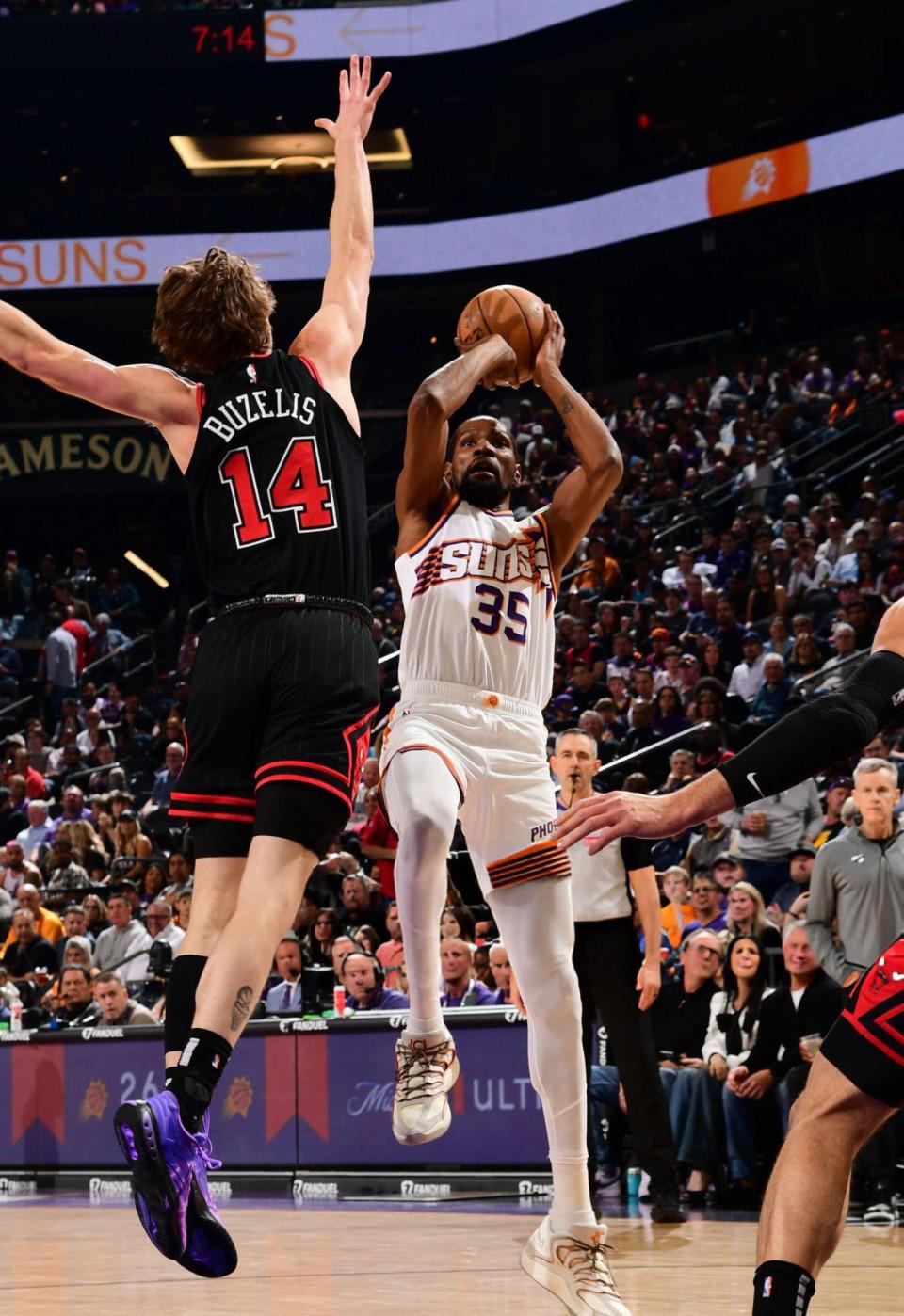 公牛不敌太阳遭遇连败