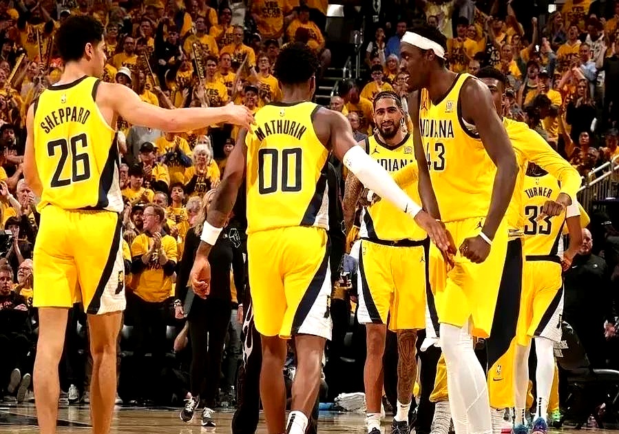 开云体育APP下载-猛龙击败步行者，暂居东部第一的简单介绍