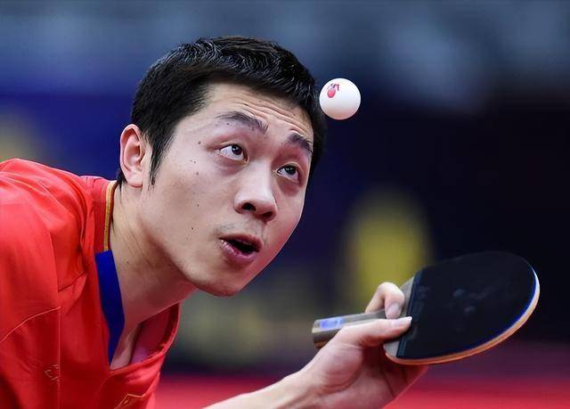 中国队横扫瑞典队，许昕点燃赛场